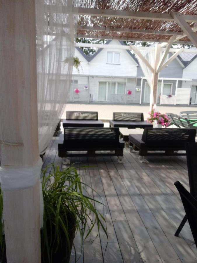 Old Tree Village & Restaurant 奥斯威辛 外观 照片